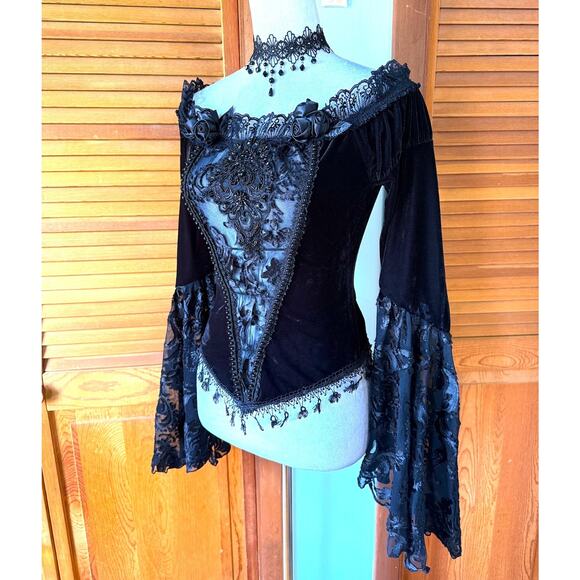 Devil Fashion Gothic Victorian Vampire Black Velvet Beaded Rose & Lace Top - Picture 5 of 16
